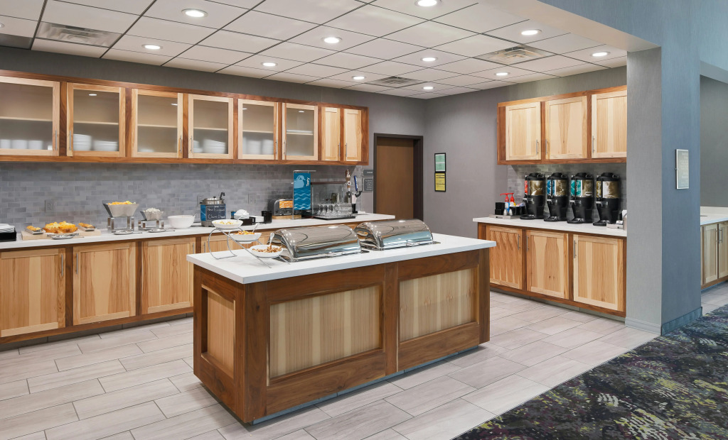 Homewood Suites By Hilton Topeka