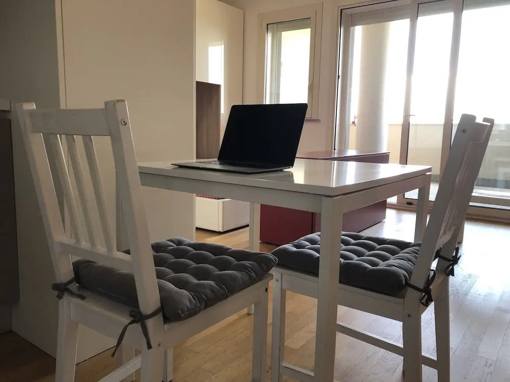 Kamchu Apartments Studio With Terrace Near Metro con Vista