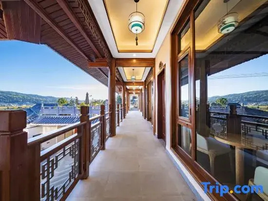 Tengchong Xiyuan Panoramic Inn
