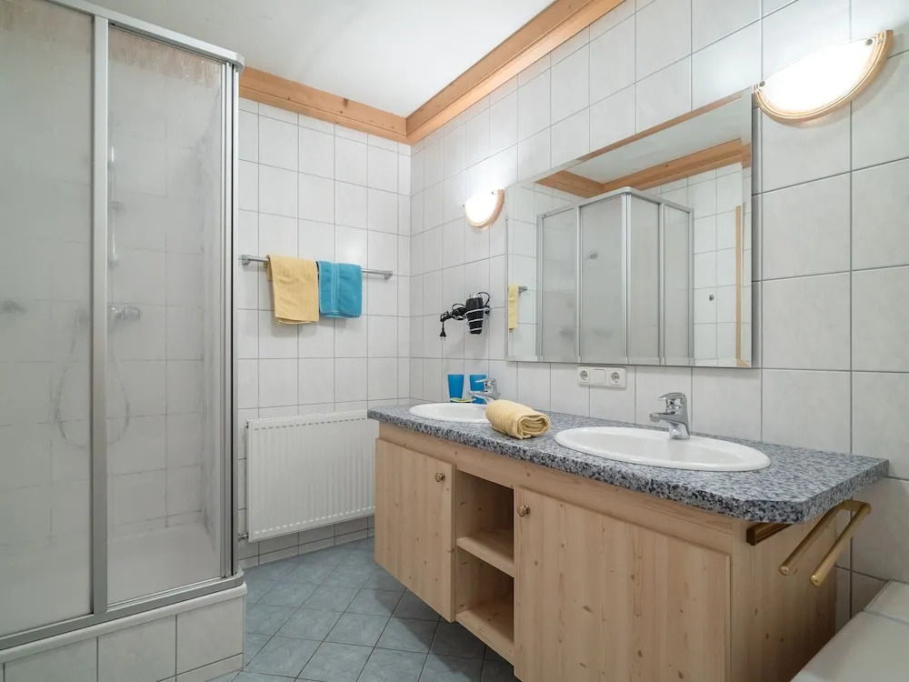 Sunny Apartment in Leogang Near Ski Lift
