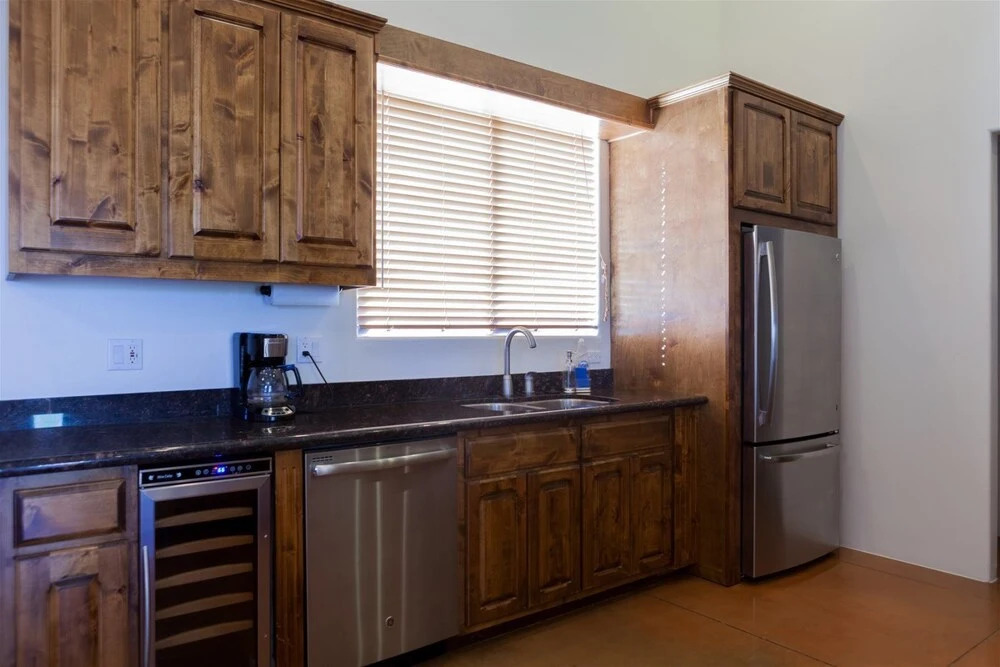 4BR Desert Escape