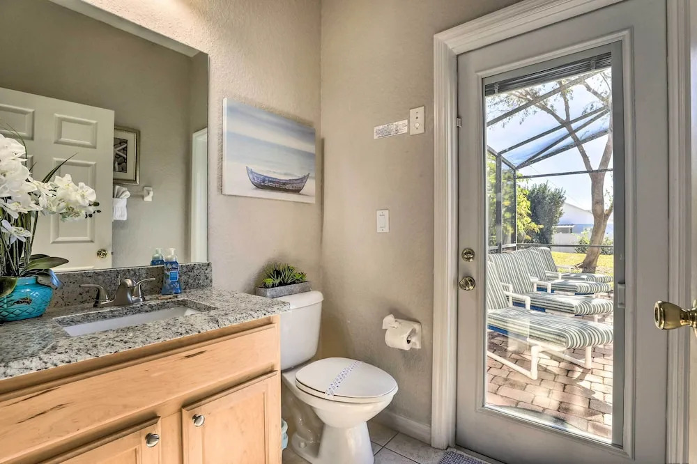 Disney Villa with Game Room and Pool - 10 Mi to Parks!