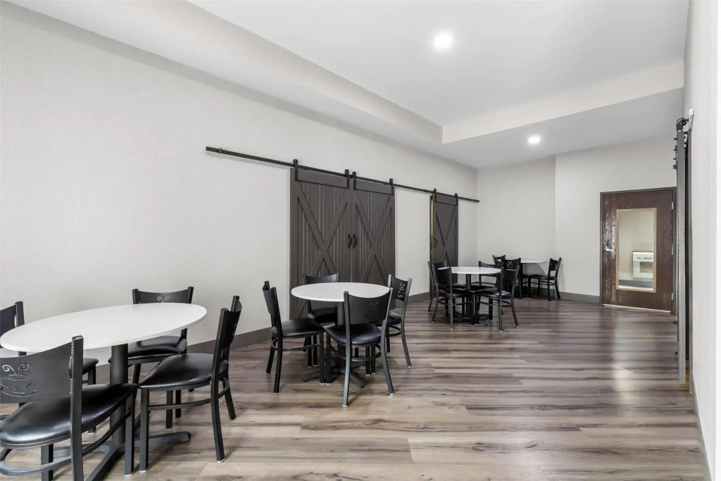 Brentwood Suites Nashville, an Ascend Collection Hotel