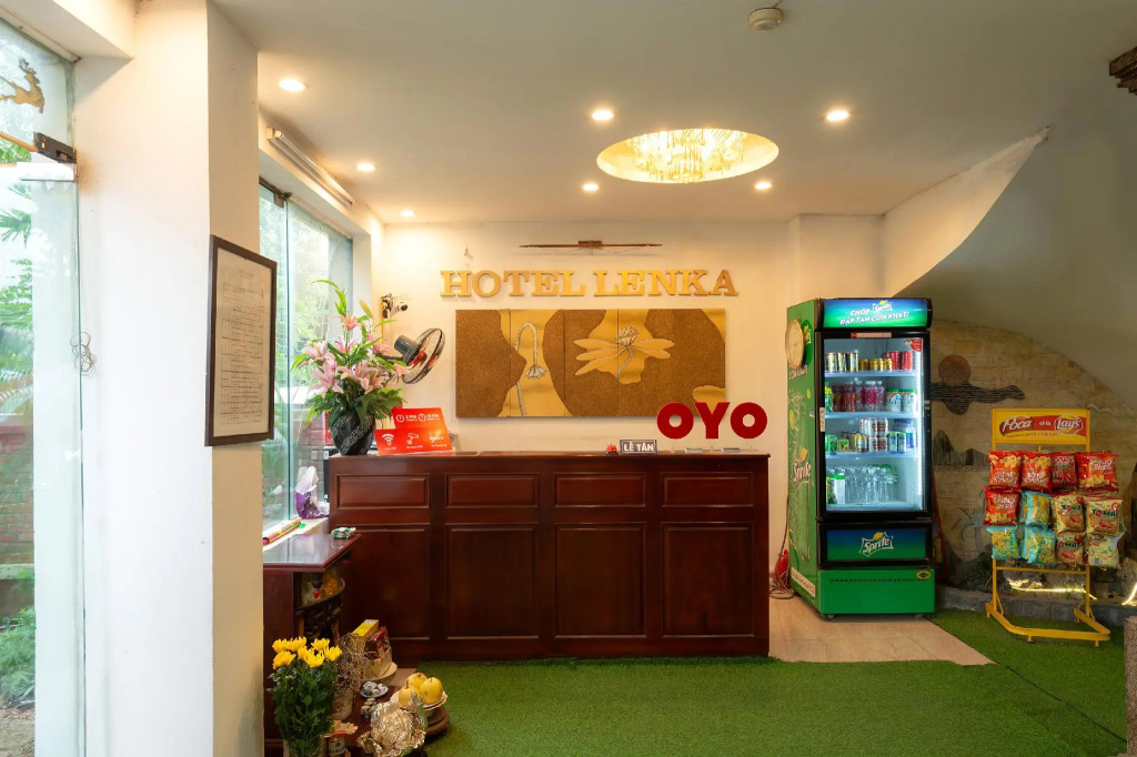 OYO 472 Lenka Hotel