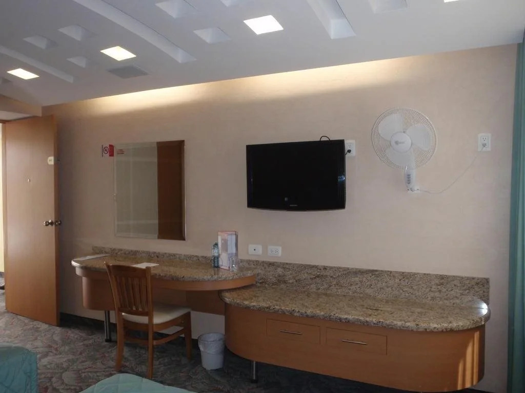 Hotel Plaza Las Fuentes