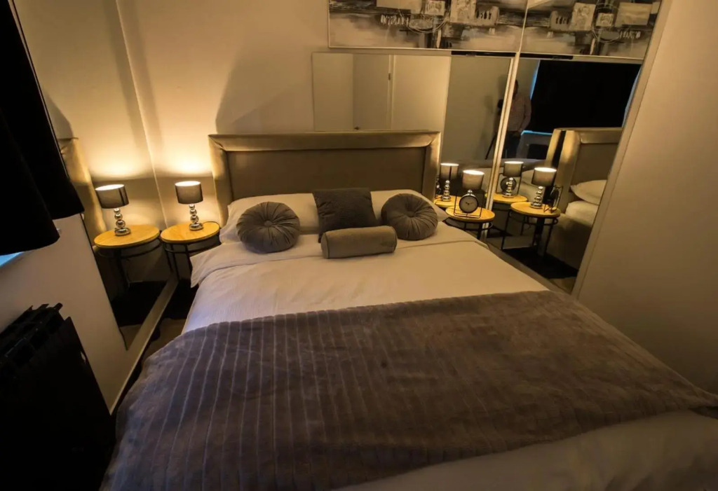 Apartman Slay