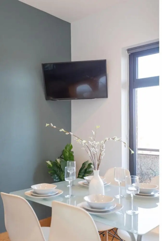 Central Belfast Apartments: Eden
