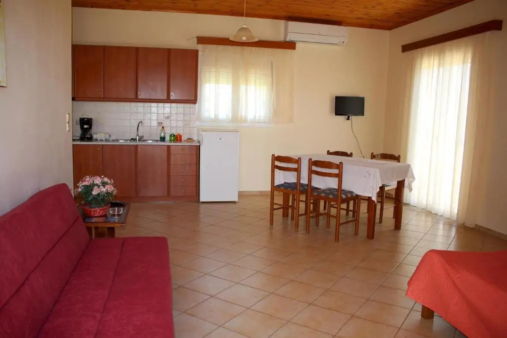 Orfanos 4