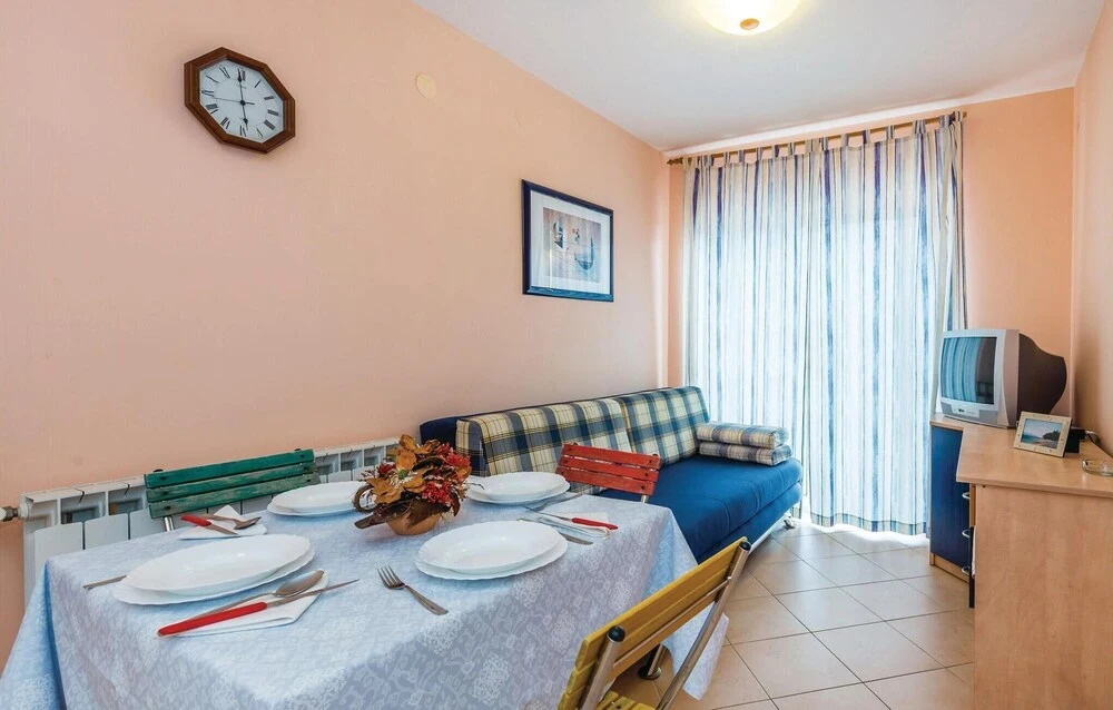 Beautiful Home in Moscenicka Draga With Wifi and 2 Bedrooms
