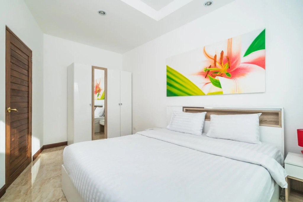 AP West 4 - Private pool in the heart of Kamala