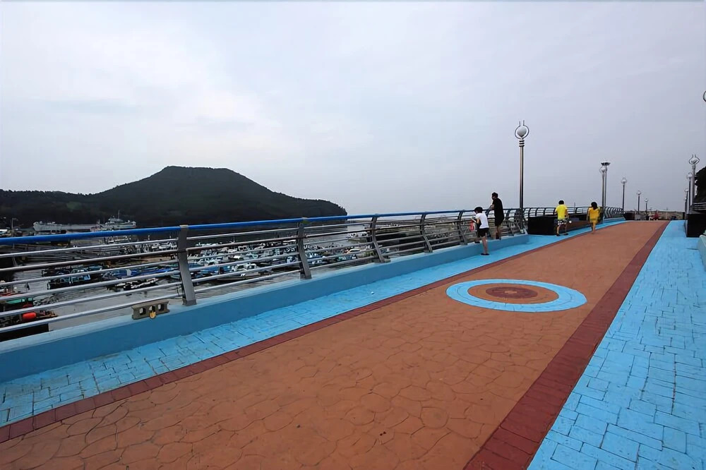 Buan Lakeside Pension