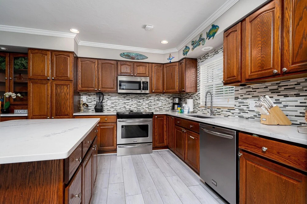 3734 Tomlinson St - Barefoot Hideaway by Coastal Vacation Properties