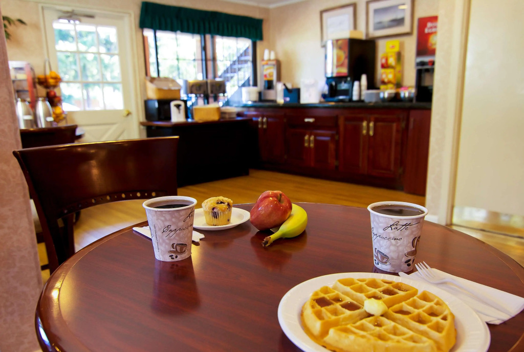 SureStay Plus by Best Western Woodbury Inn