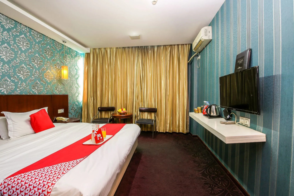 LanTu Hotel (Shenzhen Hongfa World)
