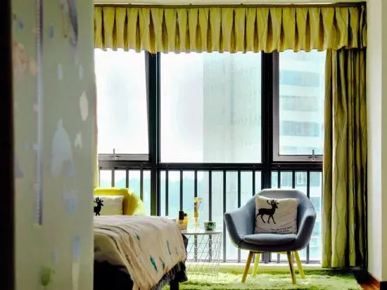 Guangzhou TT Net Red Boutique Theme Apartment