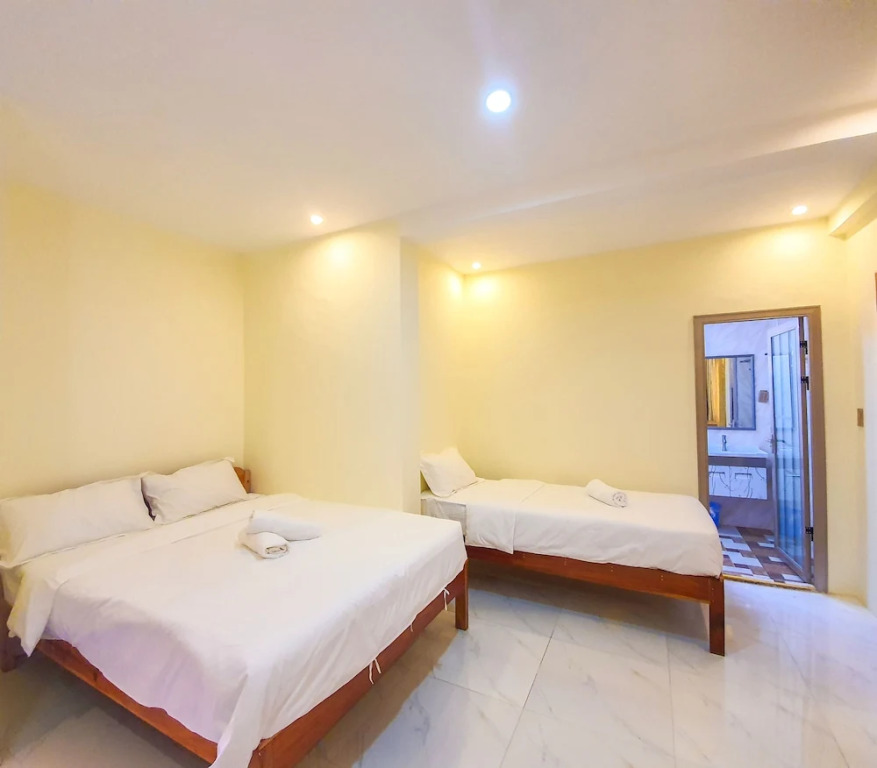 Speed 8 Inn Moalboal