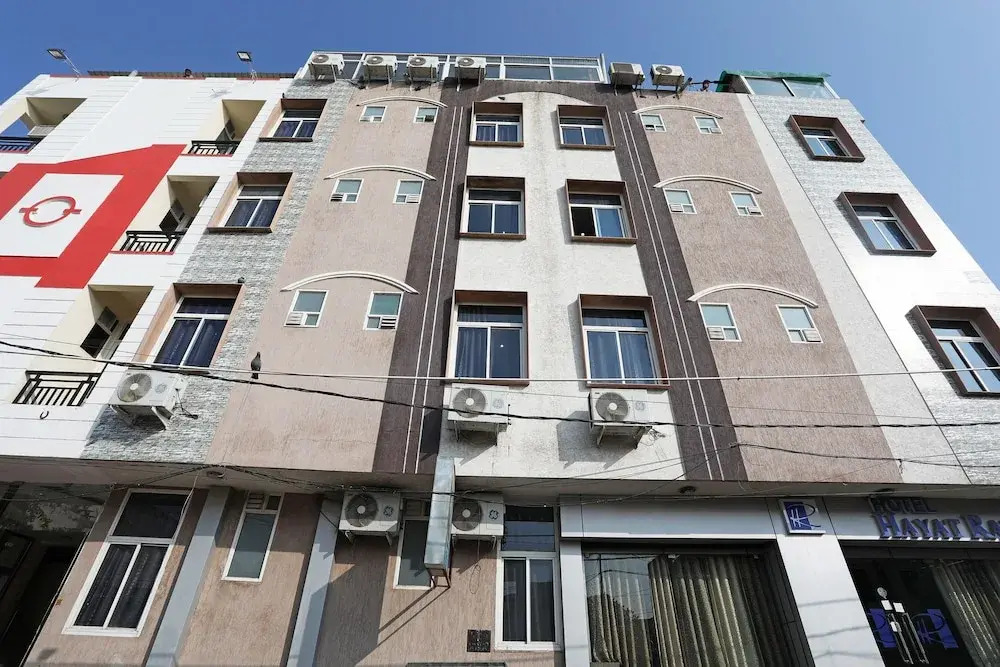 OYO 3950 Hotel Hayat Rabbani