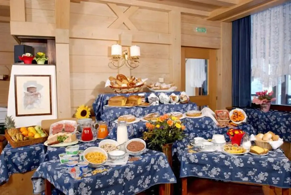 Hotel Carlone