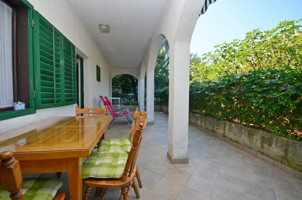 Apartments Maja