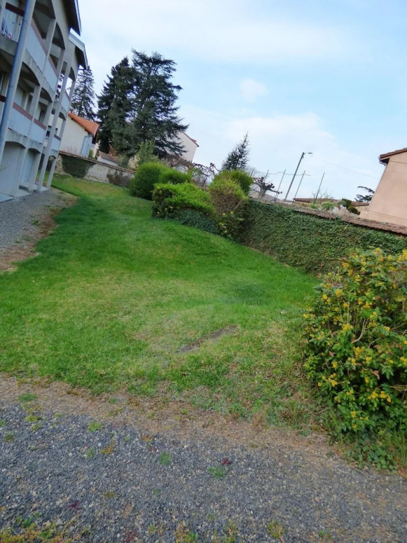 Studio in Brioude, With Wonderful City View and Furnished Terrace
