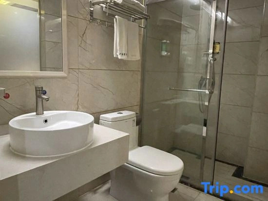Guigang Xingpeng Business Hotel