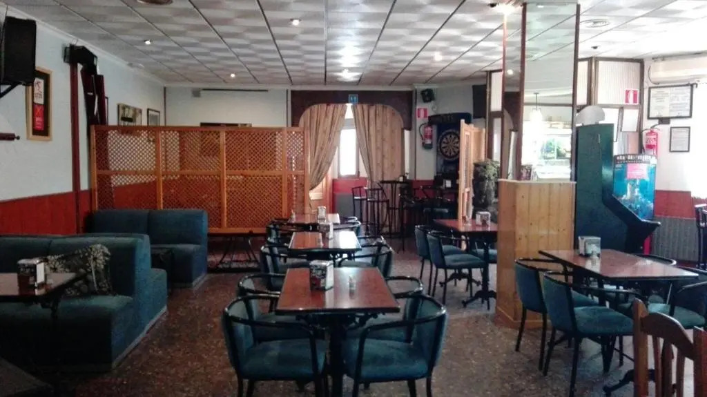 Hostal Almenara
