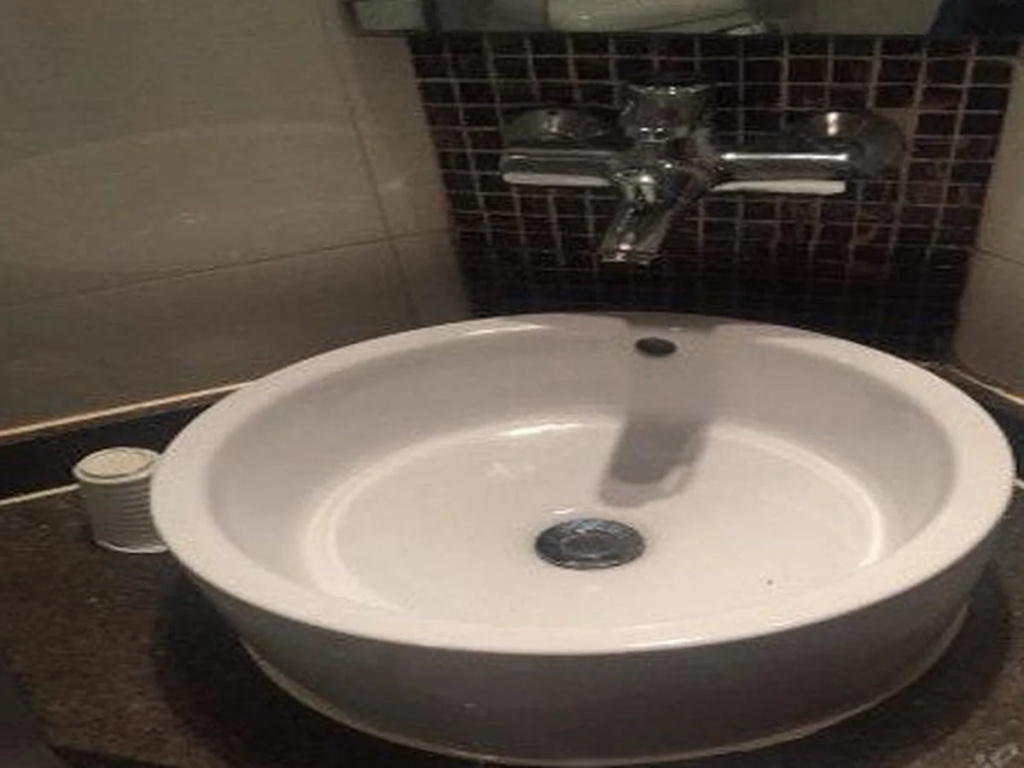 Jitai Hotel (Peoples Square Branch)