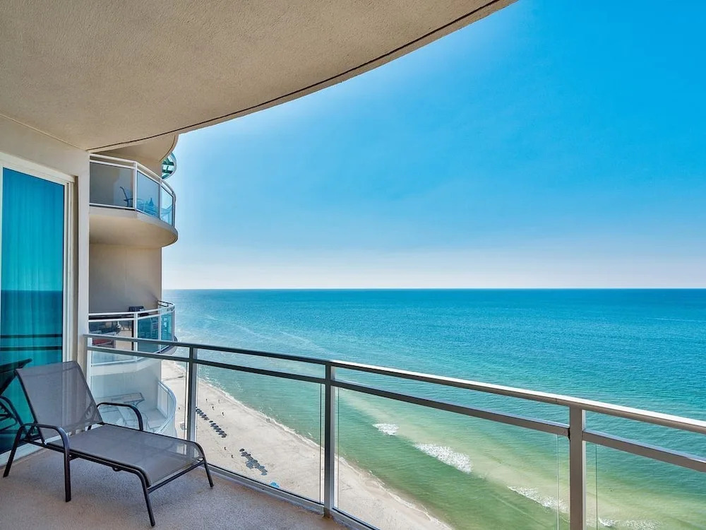 Immaculate Gulf-front Penthouse W/ Beach Access 3 Bedroom Condo