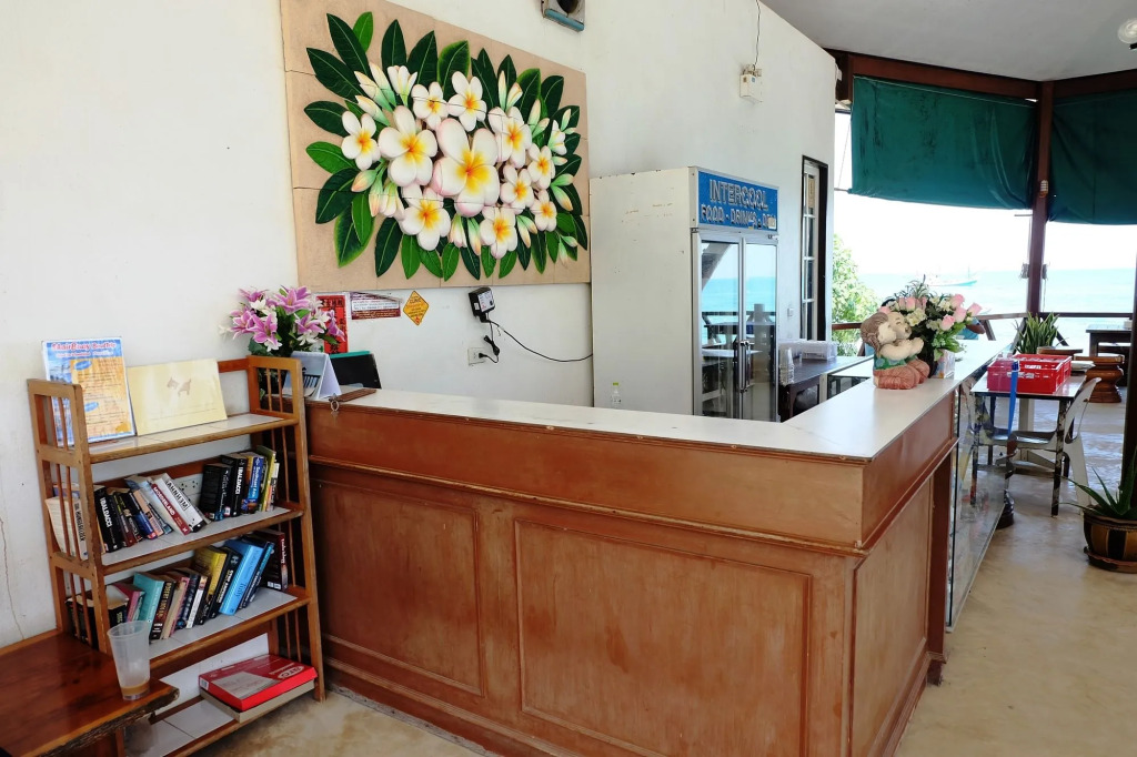 Samed Cliff Resort