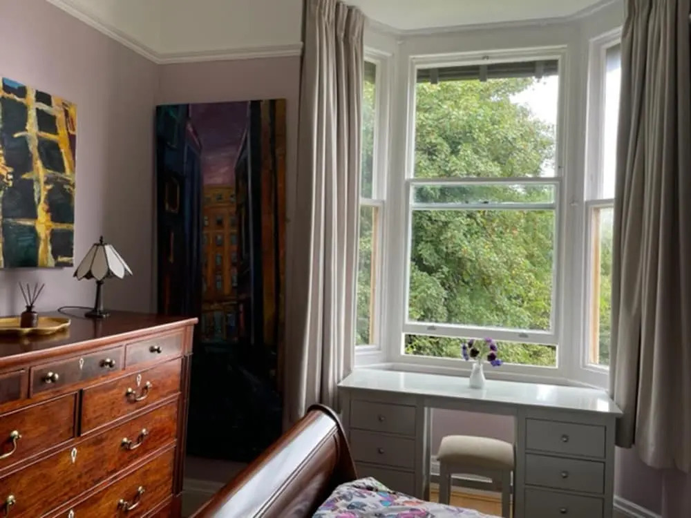 Beautifully Lit Airy 1-bed Apartment in Liverpool
