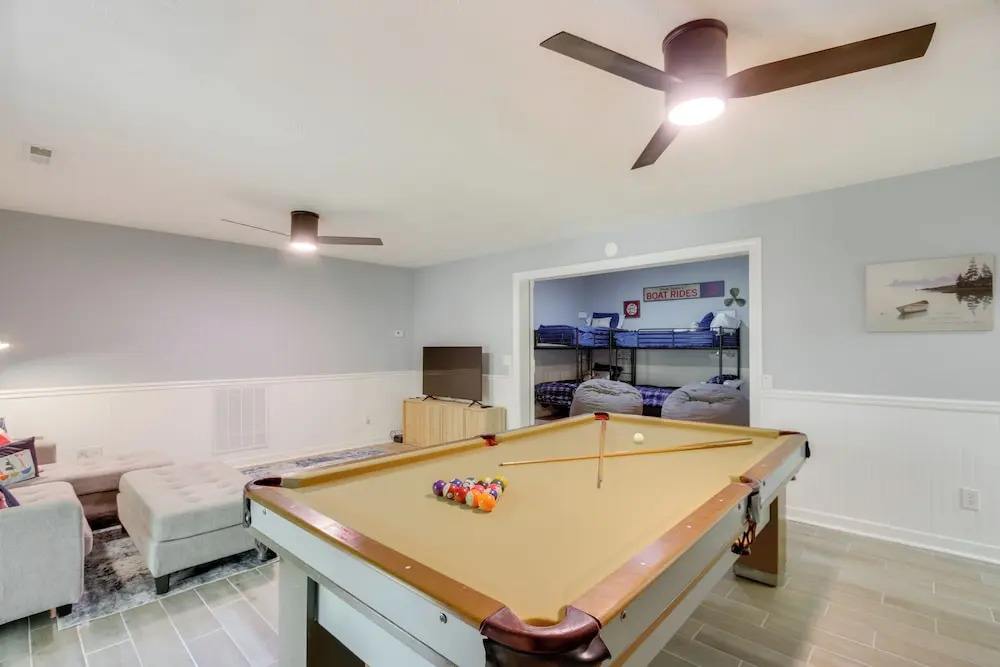 3 Mi to Pickwick Lake: Spacious Family Getaway