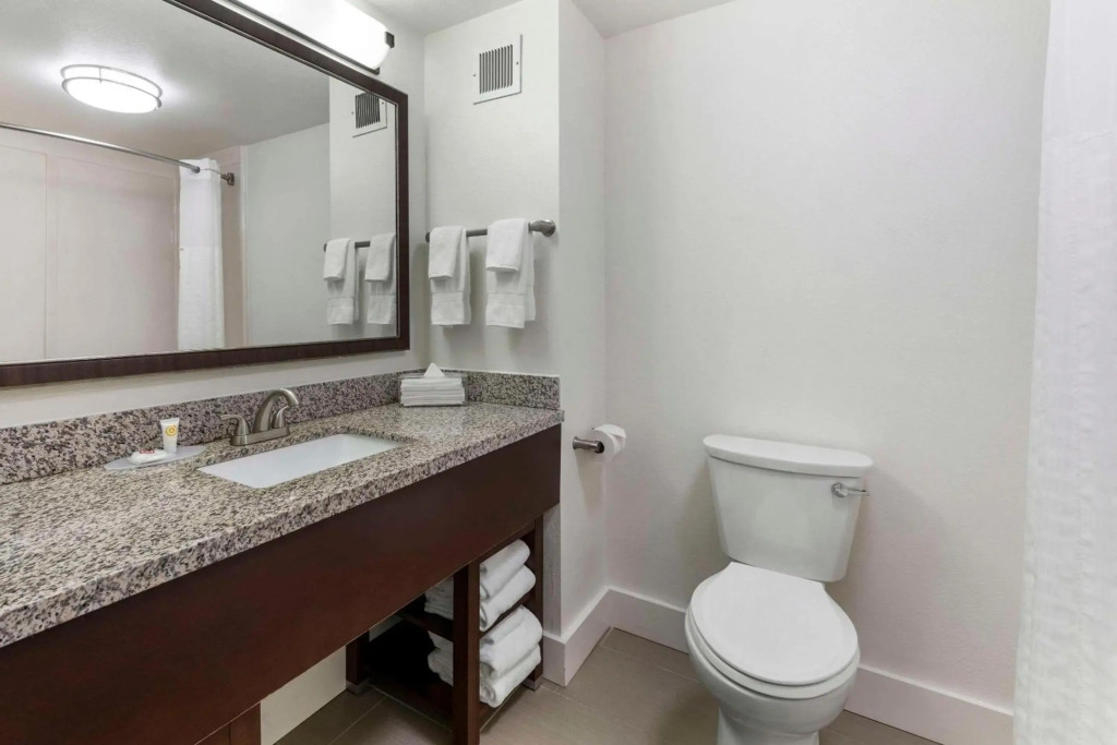 Comfort Suites Tulare Sequoia Gateway
