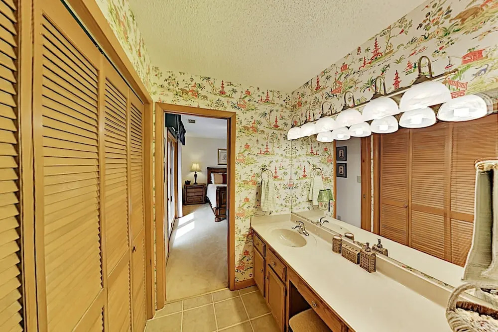 706younm 4 Bedroom Home