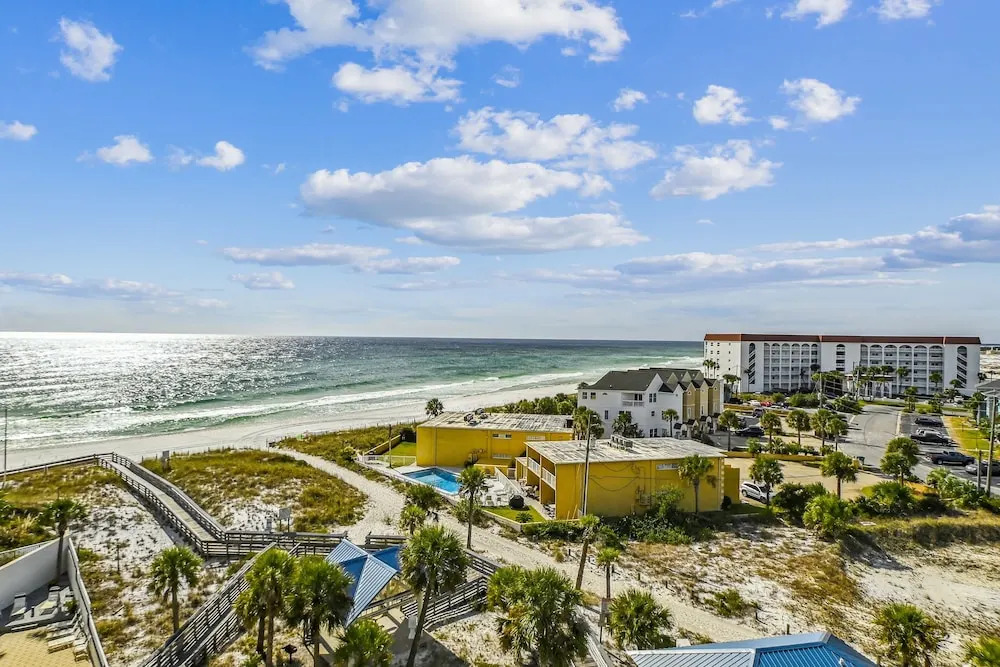 Seacrest 703 is a 2 BR Gulf Front on Okaloosa Island by RedAwning