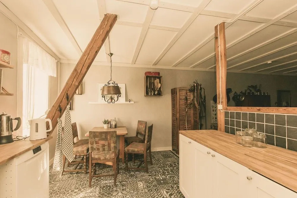 Toric Farmlodge