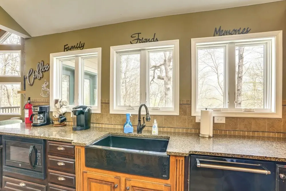 Stunning Wintergreen Resort Home: Ski & Golf