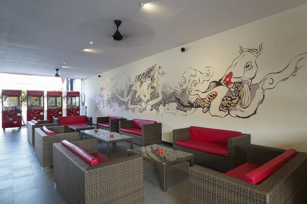 OYO 1992 China Town Hotel Bali