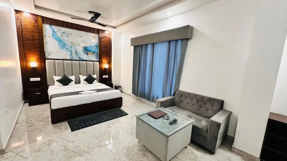 Hotel Krishna Palace