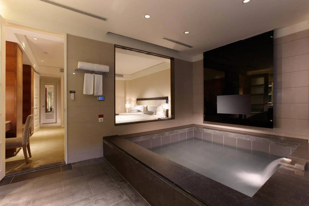 Evergreen Resort Hotel - Jiaosi
