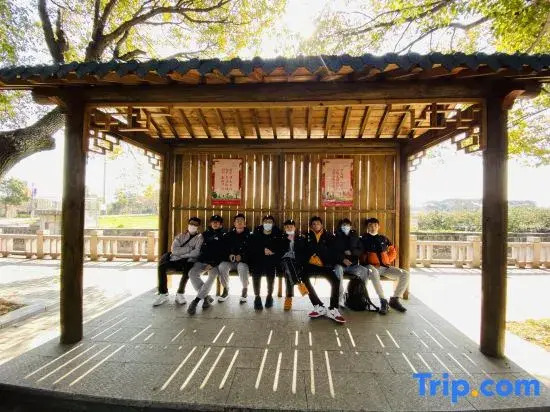 Yunduan Mijing Inn (Wuxi Lingshan Town Nianhua Store)