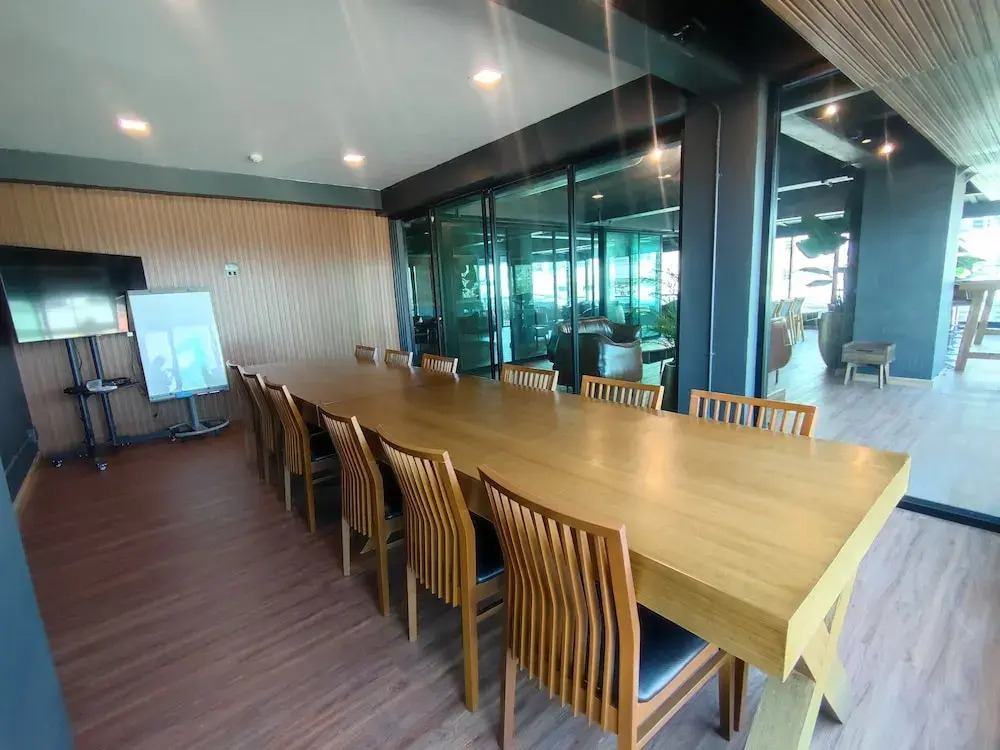 The Bedrooms Maeklong Service Apartment