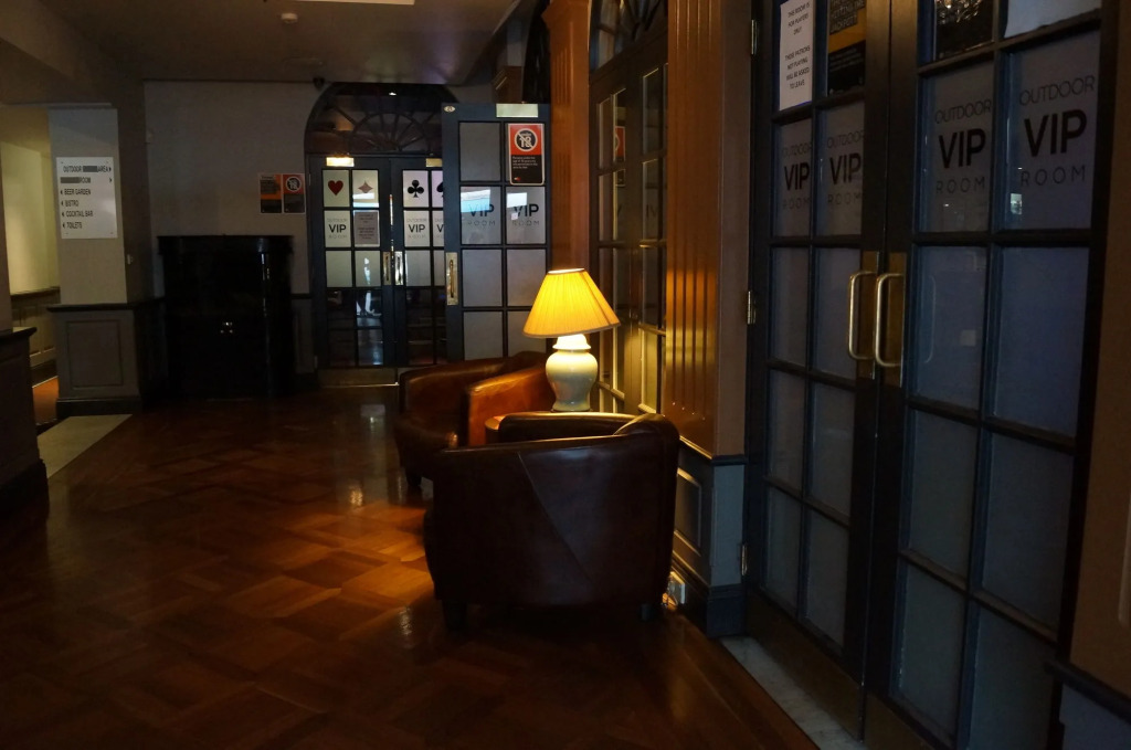 Royal Exhibition Hotel