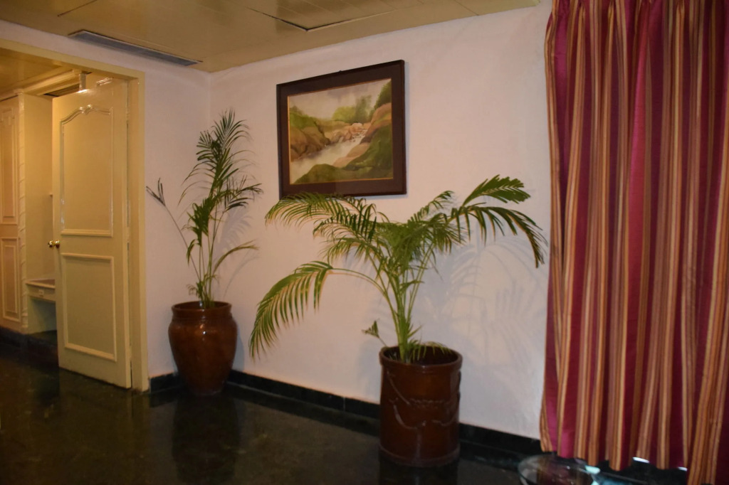 Golden Parkk Hotel