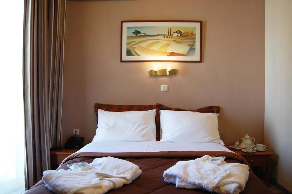 Paris Hotel