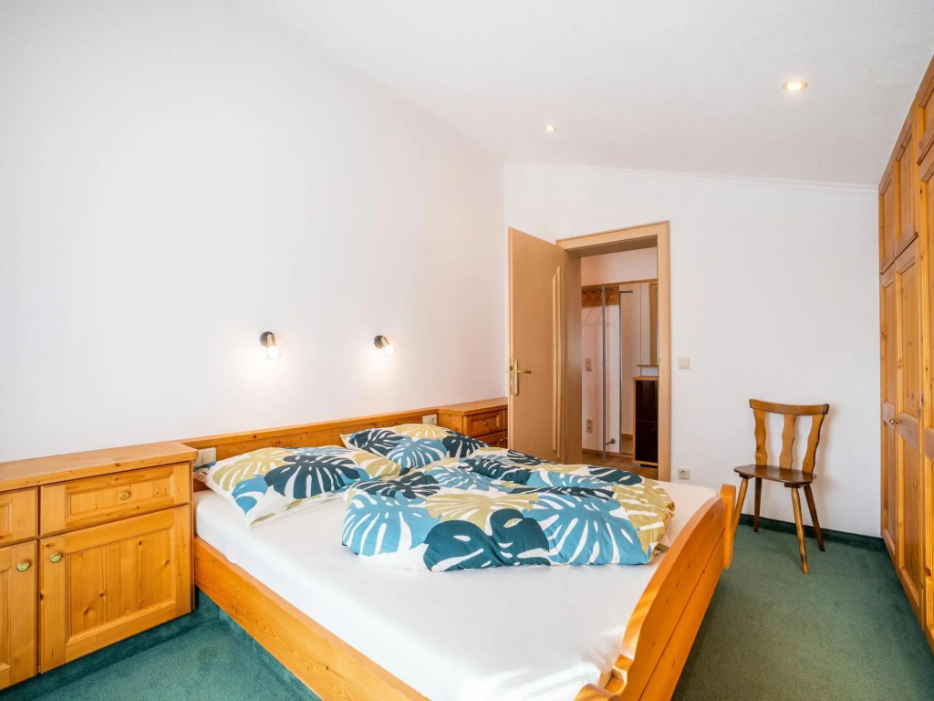 Apartment in Bramberg am Wildkogel near Badesee Hollersbach