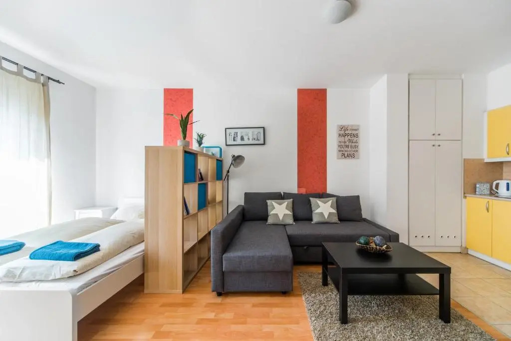 Klauzal 11 City Center Apartment