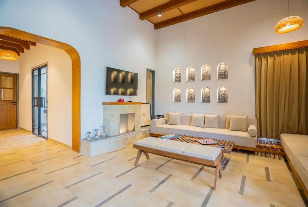 SaffronStays Moringa Valley - Oak Villa