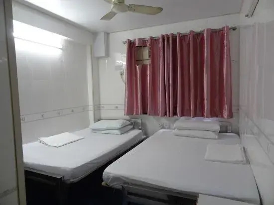 Star light hotel