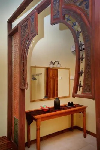 Lazy Lizard Villa