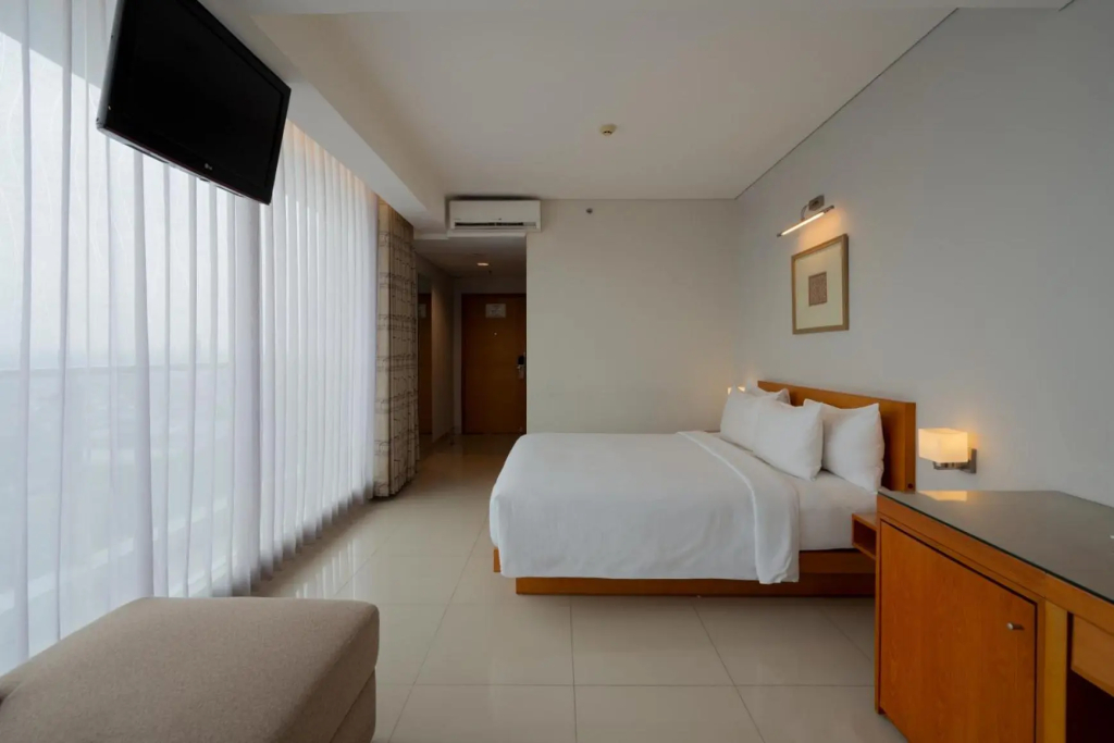 Hotel Santika Jemursari